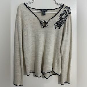 Elegant glitter sweater. Size M. Used. Good condition.